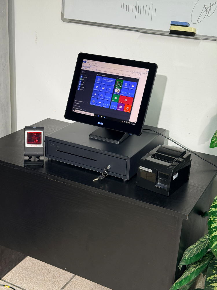 Caisse enregistreuse POS Terminale I5 8Go ram 256Go SSD